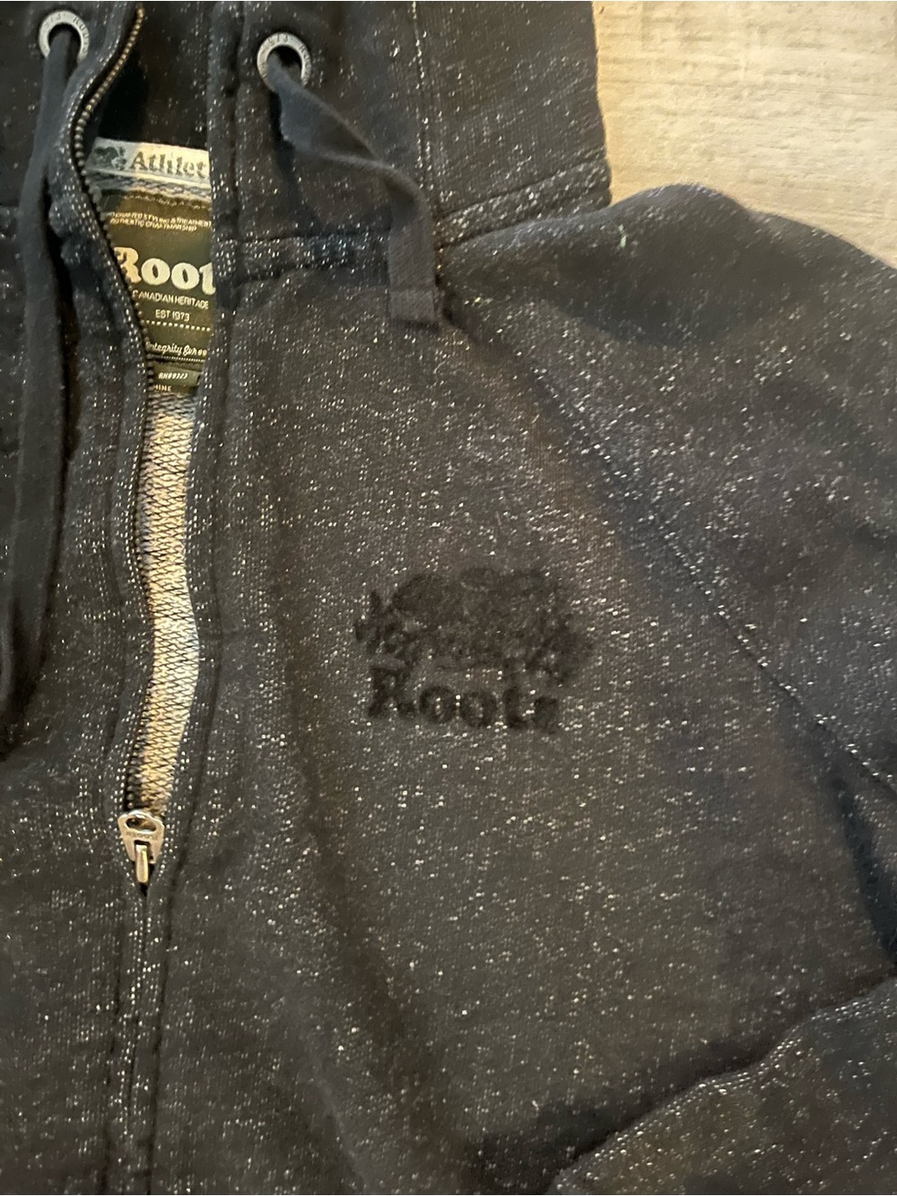 Roots Athletics Women’s Black Full Zip Hoodie – Size Large - Picture 4 of 6